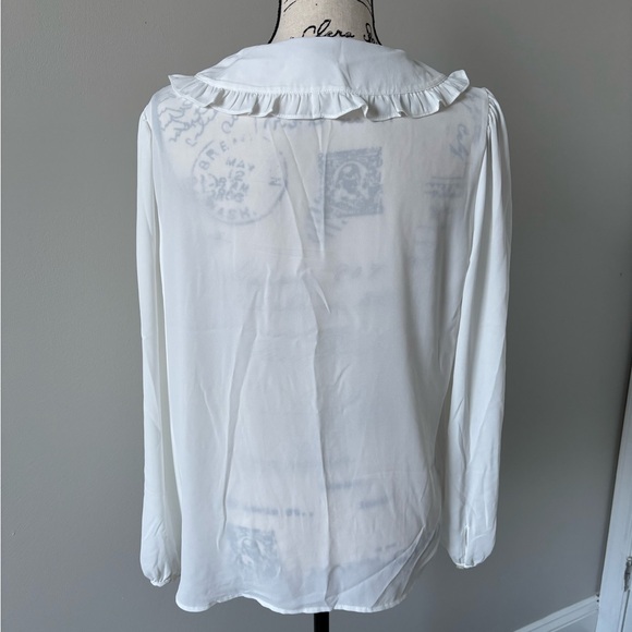 Drapey Ruffle Collar button up - Picture 3 of 8